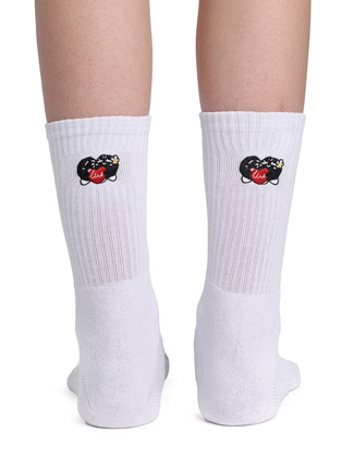 Detail View - Click To Enlarge - D.DESIRABLE - x Lane Crawford Coal Ball Embroidered Mid Length Sock Set