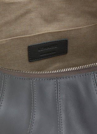 Detail View - Click To Enlarge - LEMAIRE - Fortune Croissant Leather Bag