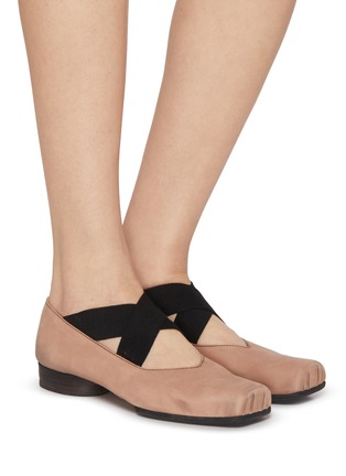Figure View - Click To Enlarge - UMA WANG - Crisscross Elastic Band Leather Ballerina Flats