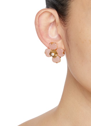 Figure View - Click To Enlarge - GOOSSENS - Trèfle 24K Gold Natural Rose Quartz Clip Earrings