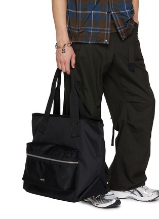 Figure View - Click To Enlarge - SACAI - Large Pocket Nylon Tote Bag