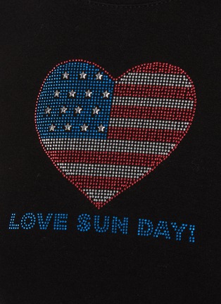  - SUNDAYFRUITMARKET - Heart Hotfix T-Shirt