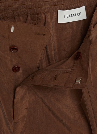  - LEMAIRE - Belted Pleated Silk Blend Pants