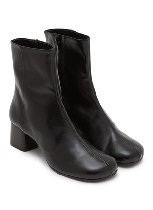 Detail View - Click To Enlarge - LEMAIRE - Anatomic 55 Glossy Leather Boots