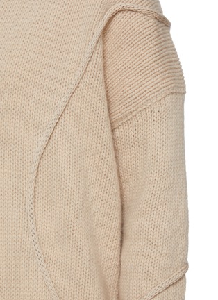  - BRUNO MANETTI - V-Neck 3D Wool Cashmere Knit Cardigan