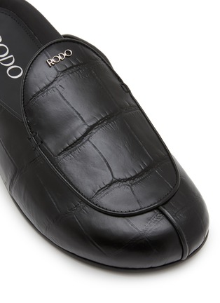 Detail View - Click To Enlarge - RODO - Croc Print Leather Slides