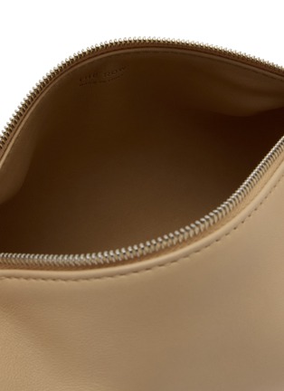 Detail View - Click To Enlarge - THE ROW - 90's Leather Bag