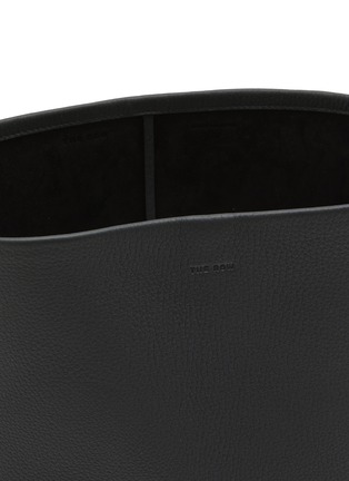Detail View - Click To Enlarge - THE ROW - Medium N/S Park Grained Leather Tote