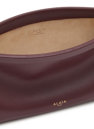 Detail View - Click To Enlarge - ALAÏA - Small Le Click East West Leather Shoulder Bag