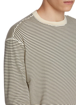  - GOOD PEOPLE GOOD STITCHING GOOD PRODUCT - Stripe Crewneck Cotton T-Shirt