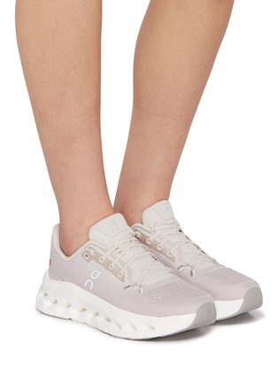 Figure View - Click To Enlarge - ON - Cloudtilt Women's Sneakers