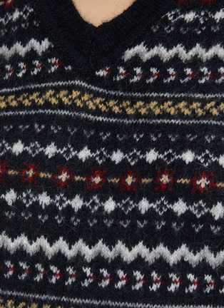  - DUNST - Patterned V-Neck Knit Vest