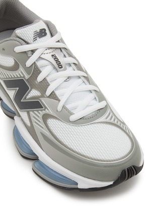 Detail View - Click To Enlarge - NEW BALANCE - 2000 Lace Up Unisex Sneakers