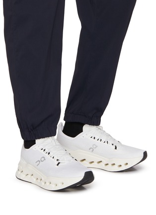 Figure View - Click To Enlarge - ON - Cloudsurfer Max Low Top Men's Sneakers