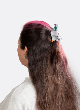 Detail View - Click To Enlarge - EAT MY SOCKS - Pickle Hair Claw