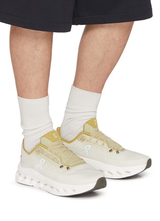 Figure View - Click To Enlarge - ON - Cloudtilt Low Top Men's Sneakers