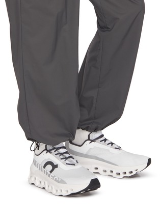 Figure View - Click To Enlarge - ON - Cloudmonster Low Top Men's Sneakers