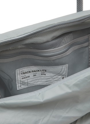 Detail View - Click To Enlarge - ON - Track Pack 35L Lite Shoulder Bag