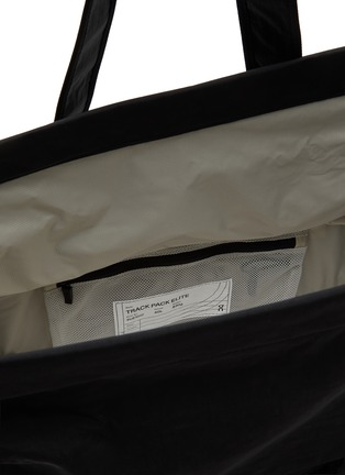 Detail View - Click To Enlarge - ON - Track Pack 40L Elite Shoulder Bag