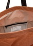 Detail View - Click To Enlarge - ON - Track Pack 40L Elite Shoulder Bag