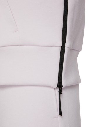  - ON - Focus Tech Hoodie