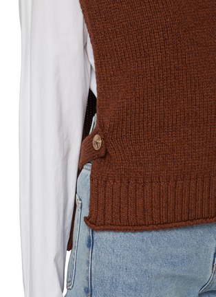  - BARRIE - Sleeveless Turtleneck Cashmere Knit Top