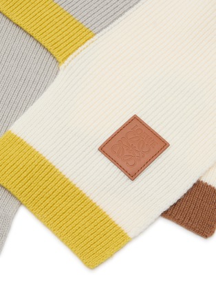 Detail View - Click To Enlarge - LOEWE - Asymmetric Wool Knit Scarf