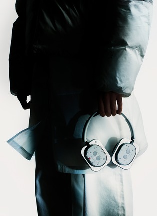  - NOTHING - Headphone (1) — White