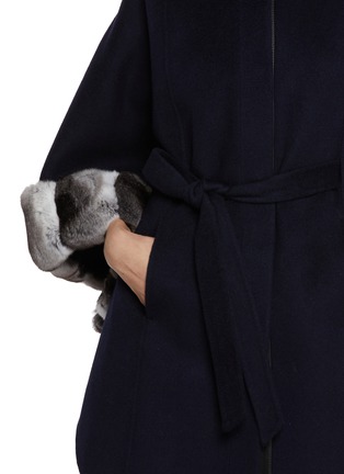  - CHEVITE - Chinchilla Fur Trim Cashmere Cape