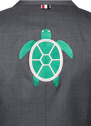 Detail View - Click To Enlarge - THOM BROWNE  - Turtle embroidered wool blazer