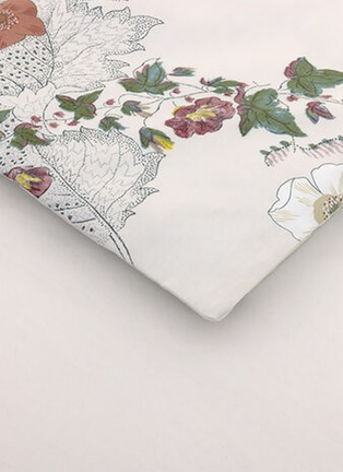 Detail View - Click To Enlarge - YVES DELORME - Corolles Duvet Cover