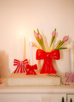 Detail View - Click To Enlarge - DOIY - Bow Small Candle Holder