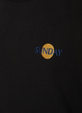  - SUNDAYFRUITMARKET - Sunday Embroidered Cotton Tank Top