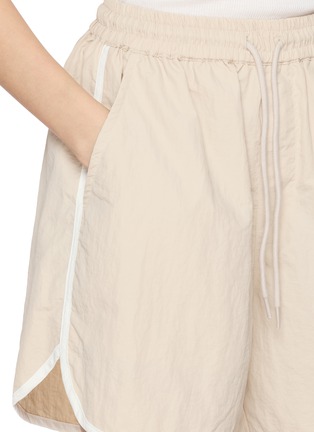  - SUNDAYFRUITMARKET - Day Sun Shorts