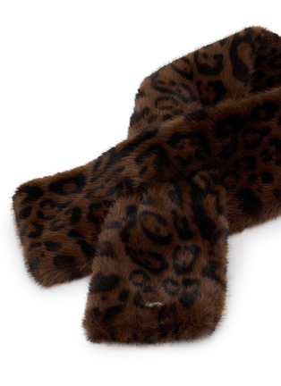 Detail View - Click To Enlarge - FJOLLA - Leopard Fur Scarf