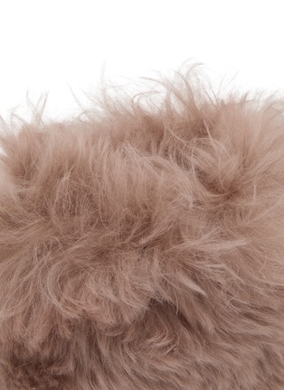 Detail View - Click To Enlarge - FJOLLA - Shearling Crossbody Bag