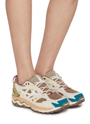 Figure View - Click To Enlarge - MIZUNO - Wave Mujin Suede Unisex Sneakers