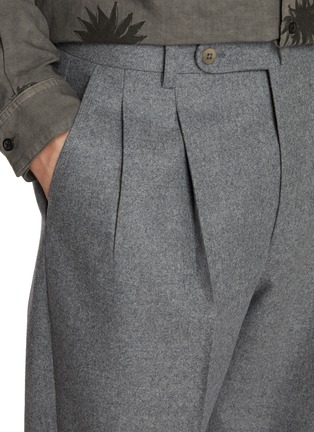  - J∞QUALITY - Pleated Tapered Leg Flannel Wool Pants