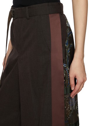  - SACAI - Hybird Suiting Paisley Print Wool Pants