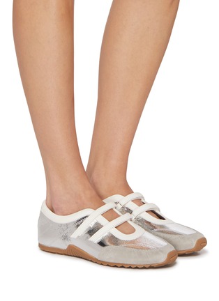 Figure View - Click To Enlarge - PEDDER RED - Sheila Leather Women's Sneakers