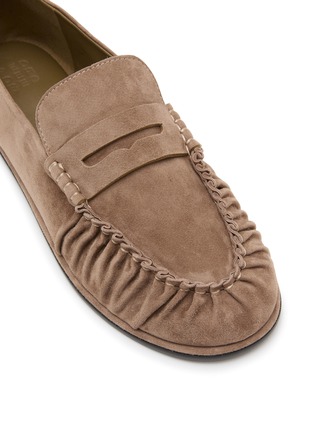 Detail View - Click To Enlarge - PEDDER RED - Molly Suede Loafers