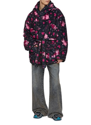 Figure View - Click To Enlarge - DOUBLET - Villain Cat All Over Print Fleece Blanket Coat