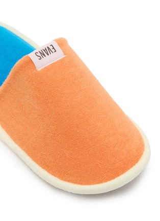 Detail View - Click To Enlarge - MIYOSHI RUG - Pile Room Shoes