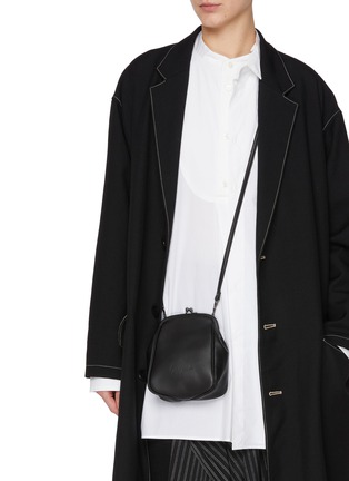 Figure View - Click To Enlarge - DISCORD YOHJI YAMAMOTO BAGS - Medium Clasp Leather Pouch
