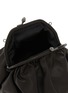 Detail View - Click To Enlarge - DISCORD YOHJI YAMAMOTO BAGS - Clasp Draped Leather Pouch