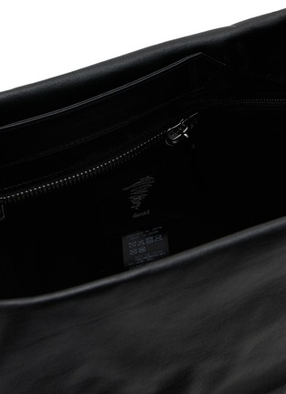 Detail View - Click To Enlarge - DISCORD YOHJI YAMAMOTO BAGS - Medium Draped Tulip Leather Handbag