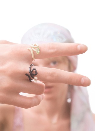 Detail View - Click To Enlarge - BEA BONGIASCA - Baby Vine Heart 9K Gold Sterling Silver Enamel Crystal Ring — EU 50
