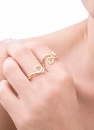 Detail View - Click To Enlarge - BEA BONGIASCA - Double Heart 9K Gold Enamel Ring — EU 54