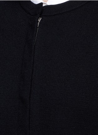Detail View - Click To Enlarge - THEORY - 'Jonora' zip front wool knit cape