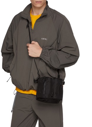 Figure View - Click To Enlarge - F/CE. - 420 Re/cor Tactical 2Way Bucket Bag